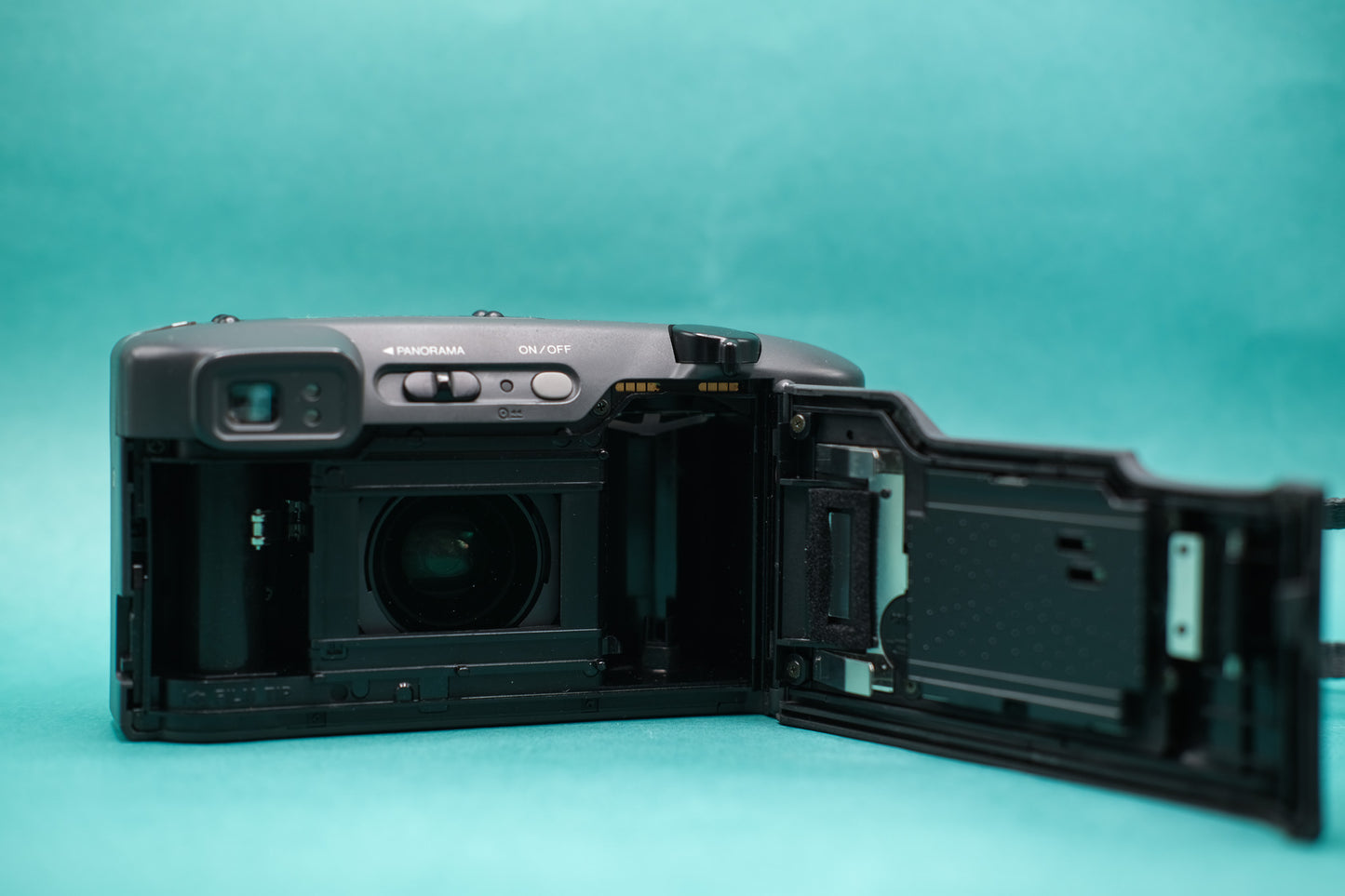 Minolta Freedom Zoom 140 EX