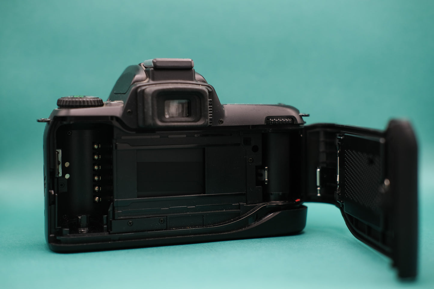 Nikon F65